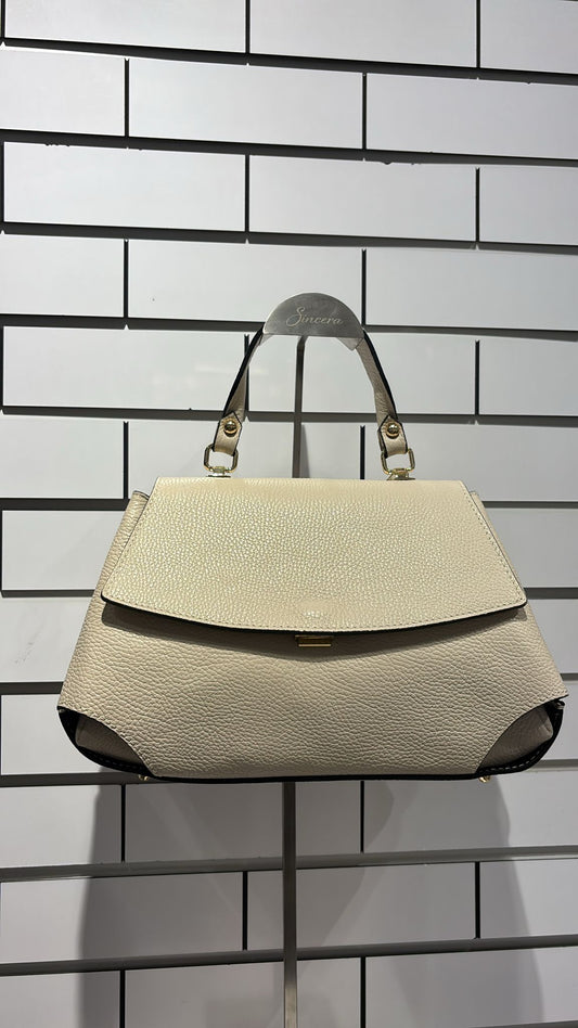 Sac à main structuré en cuir crème